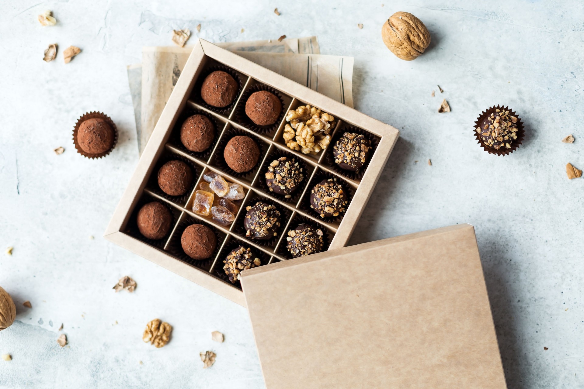 Chocolate truffle balls with cocoa powder in box